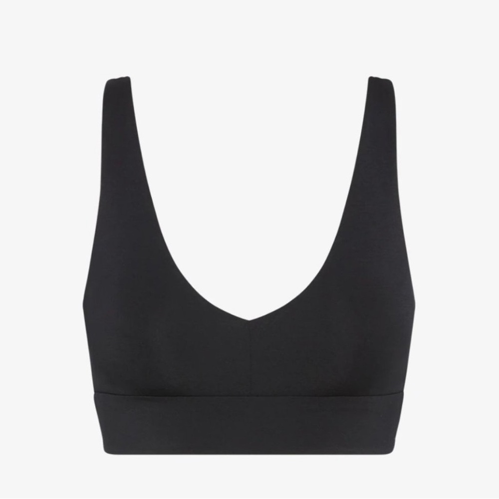 COMMANDO Butter Comfy Bralette in Black